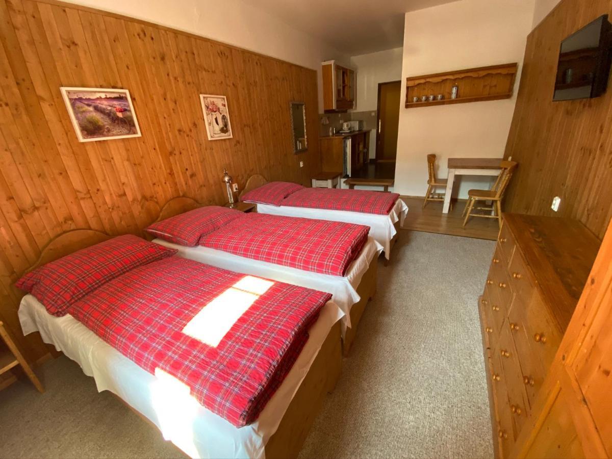penzion Kaskáda Solenice Exteriér fotografie